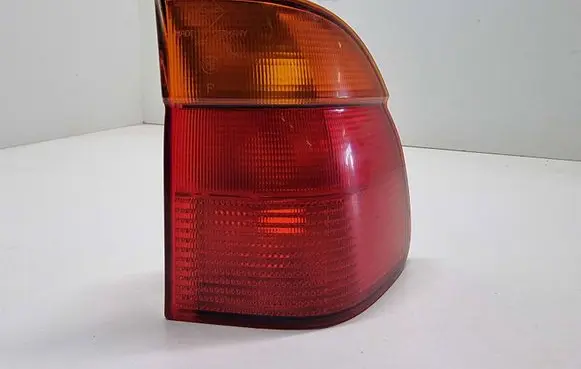 BMW 5 E39 Rear/tail lights 8361672
