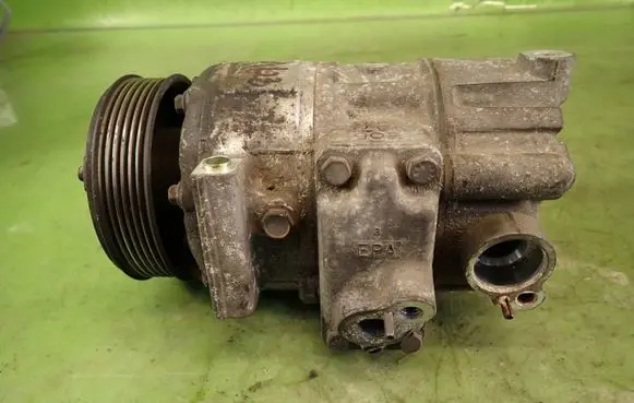 Seat Toledo III (5P) Air conditioning (A/C) compressor (pump) 1K0820803G