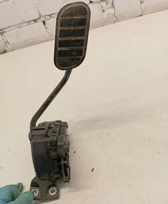 Renault Espace III Accelerator throttle pedal 6025315453H 6PV00811908
