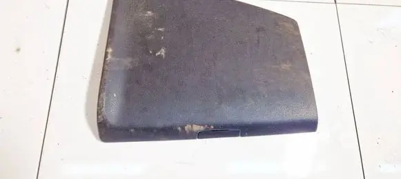Glove box