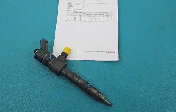 Opel Vectra C Fuel injector 0445110276 IMPRK1540604