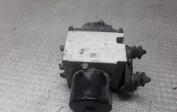 Volkswagen PASSAT B6 ABS Pump 3C0614109C