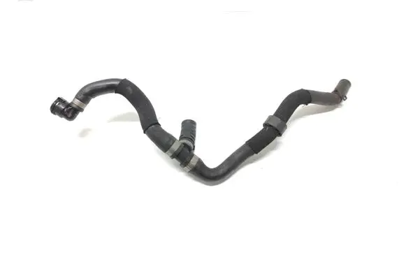 Mercedes-Benz E W212 Engine coolant pipe/hose