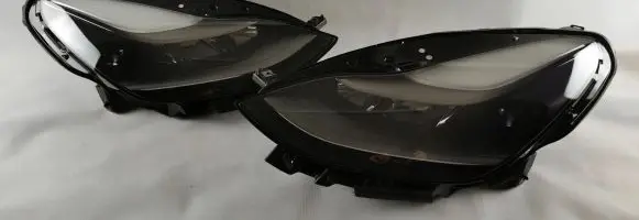 Tesla Model 3 Headlight/headlamp 1514953-00-C