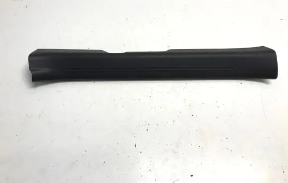 Toyota bZ4X Front sill trim cover 6791342140