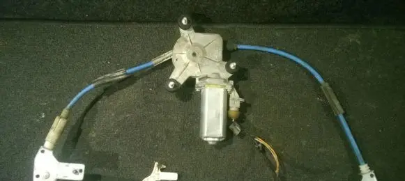 Peugeot 406 Sliding door window regulator with motor