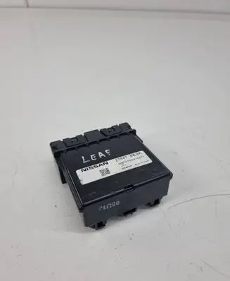 Nissan Leaf I (ZE0) Other control units/modules 274473nl0a