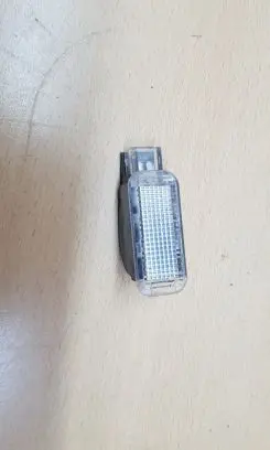 Porsche Macan (95B) Front door interior light 094741