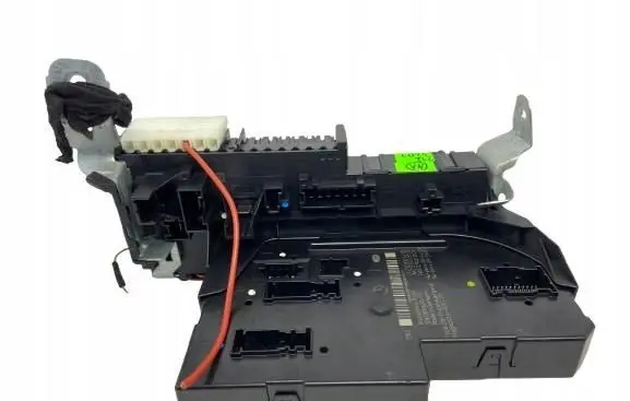 Mercedes-Benz E W212 SAM control unit A2129004201