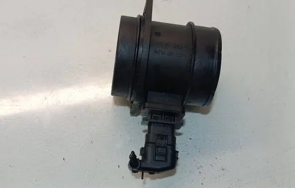 Hyundai Tucson JM Mass air flow meter 9220930006