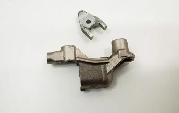 Toyota Hilux (AN10, AN20, AN30) Fuel Injector clamp holder 2329530020