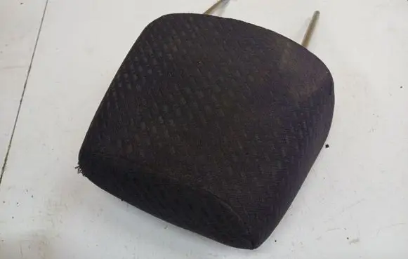 Honda CR-V Front seat headrest 