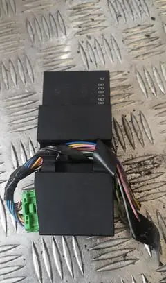 Volvo XC90 ESP (stability system) control unit 8691998