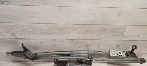Volvo S80 Front wiper linkage and motor 404775 09151848