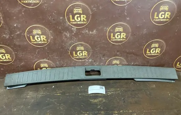 Ford Focus Trunk/boot sill cover protection 4M51N40320A