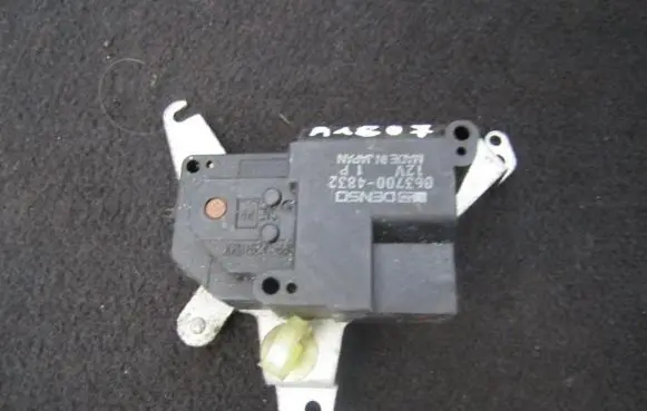 Honda Accord Air flap motor/actuator 0637004832 063700-4832