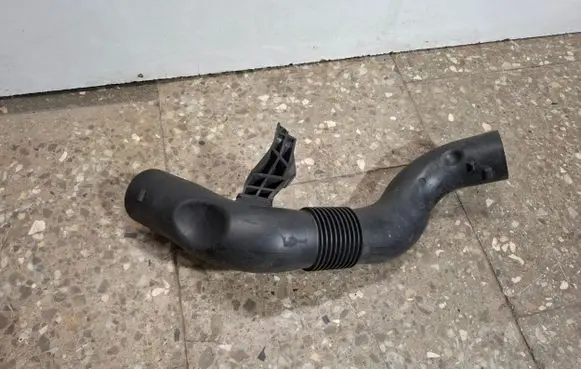 Citroen DS7 Crossback Air intake duct part 9820908580