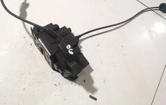 Renault Scenic III - Grand scenic III Rear door lock