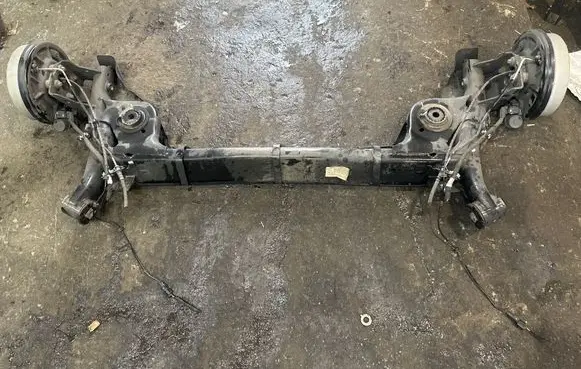 Renault Captur II Rear axle beam 