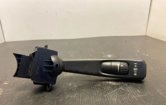 Volvo V50 Wiper control stalk 17D770