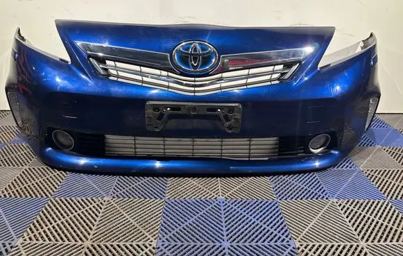 Toyota Prius+ (ZVW40) Front bumper