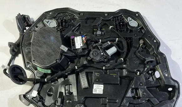 Dodge RAM Sliding door card 500046551