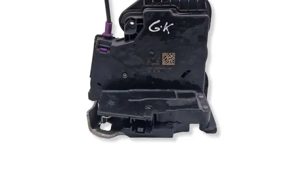 Opel Insignia B Rear door lock 3035077G