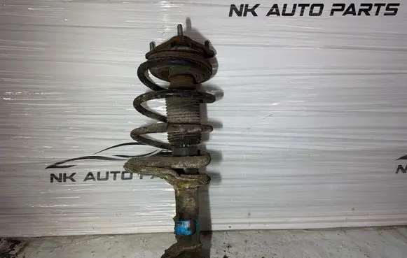 Hyundai i30 Front shock absorber/damper 824902004069 32R84A