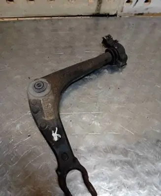 Peugeot 407 Front lower control arm/wishbone