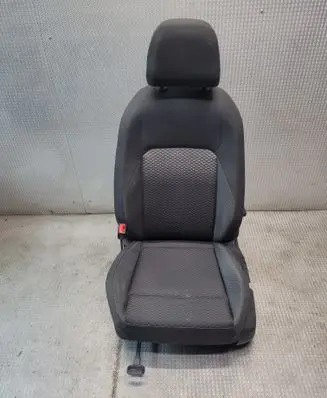 Volkswagen Golf VIII Front driver seat 