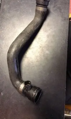 BMW X5 E70 Engine coolant pipe/hose 1436373