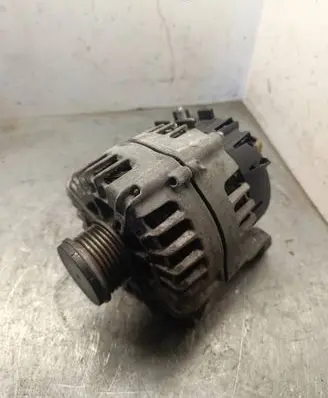 BMW 3 F30 F35 F31 Generator/alternator 8578608