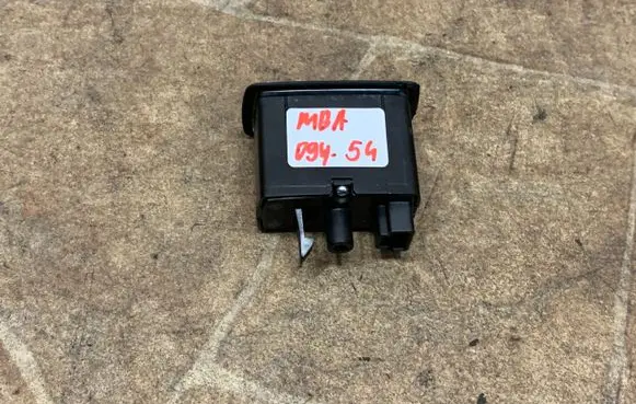 Electric window control switch