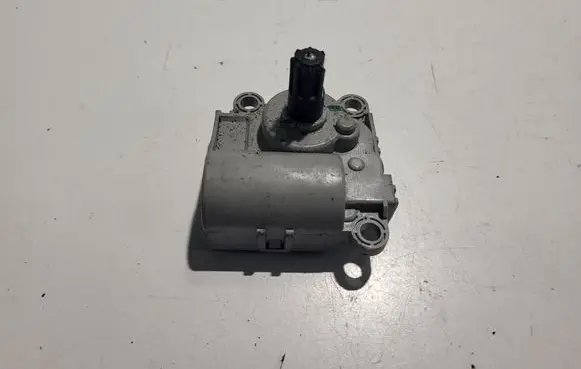 KIA Sportage A/C air flow flap actuator/motor 