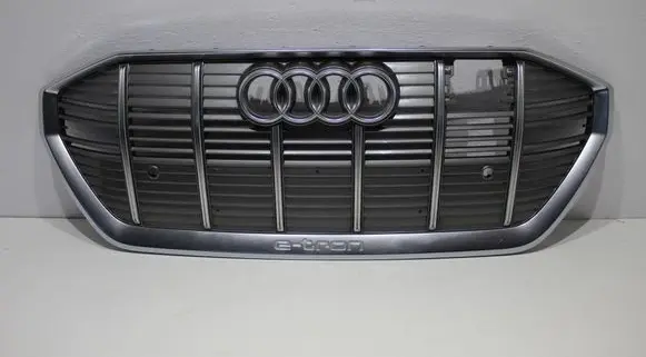 Audi e-tron Front bumper upper radiator grill 4KE853651 4K853651A 4KE853651B