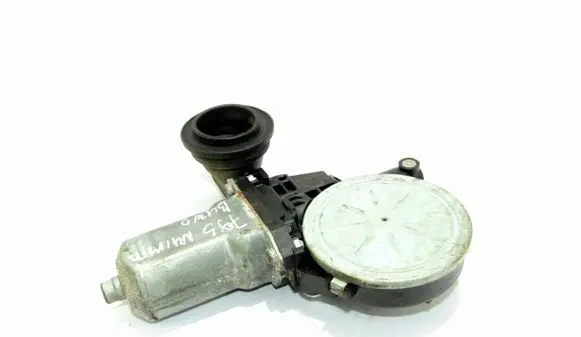 Toyota Camry Rear door window regulator motor 85720AE010
