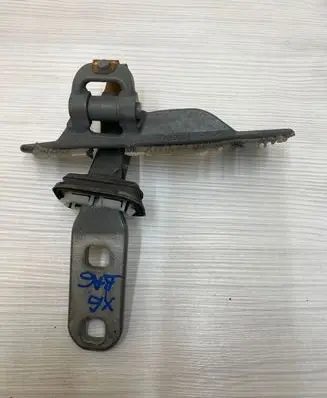 BMW X6 E71 Rear door upper hinge 7175830