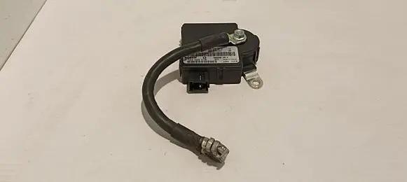 Audi A8 S8 D3 4E Battery control module 4E0915181C