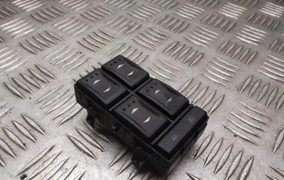 Ford Mondeo Mk III Electric window control switch 1S7T14A132BE