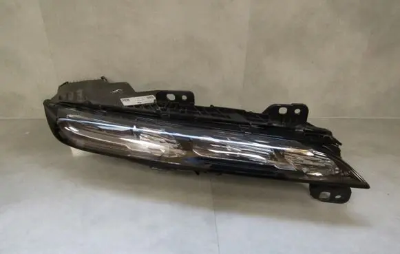 BMW 7 G70 LED Daytime headlight 9879936