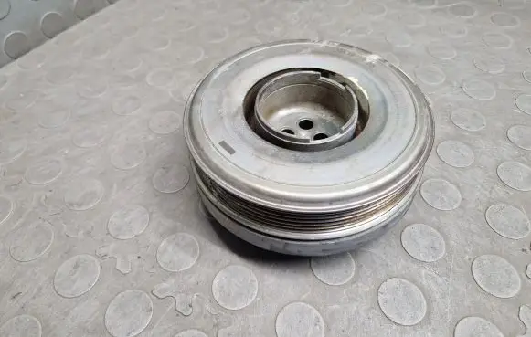 Crankshaft pulley