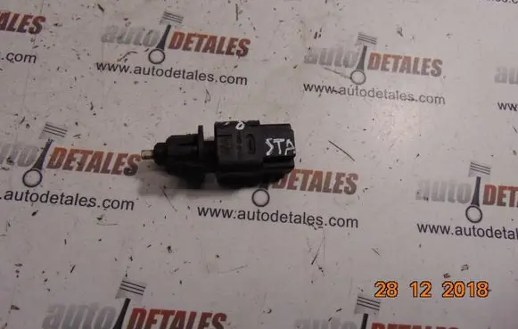 Nissan Qashqai Brake pedal sensor switch