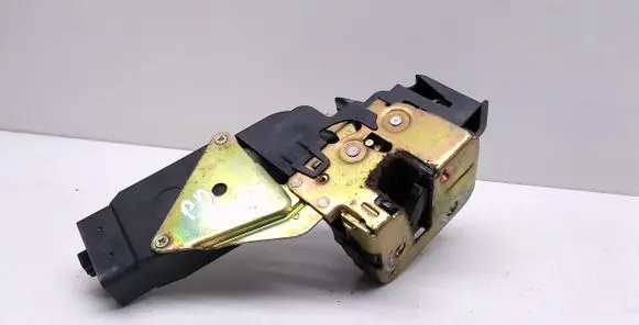 Mitsubishi Space Star Front door lock