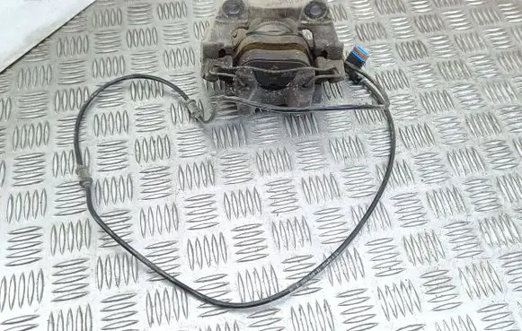 Mercedes-Benz C W204 Rear brake caliper