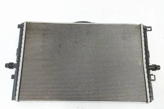 Tesla Model Y Coolant radiator 160781100B