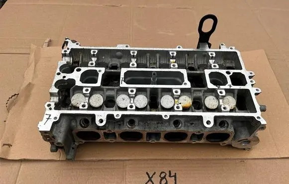 Ford Kuga III Engine head BGDA