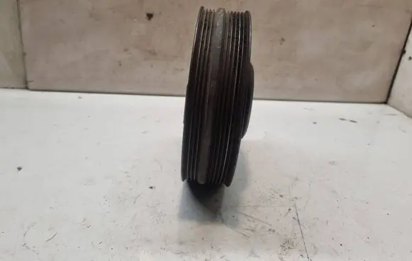 Audi A6 S6 C5 4B Crankshaft pulley 059105251M