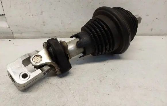Mercedes-Benz C W204 Steering column universal joint