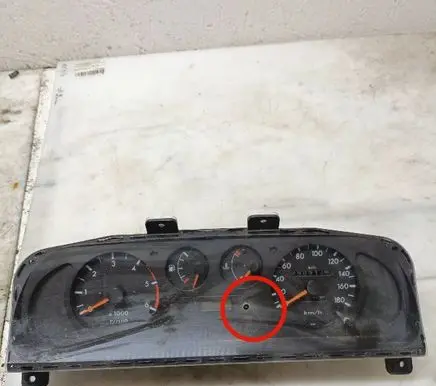 Nissan Terrano Speedometer (instrument cluster) 21015B01 2481017F007