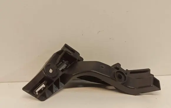 Seat Arona Front bumper mounting bracket 6F9807377D